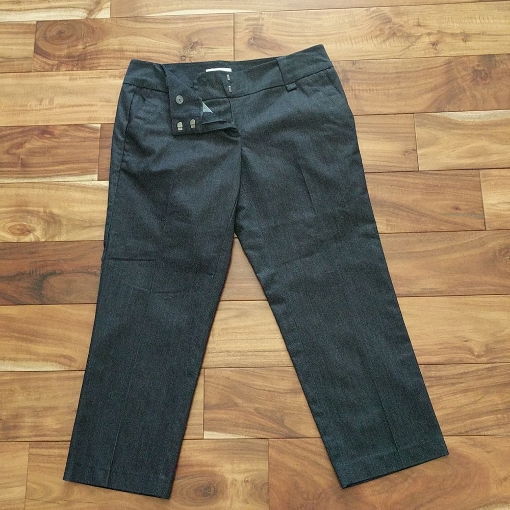 New York & Company wide legged Dress Capris